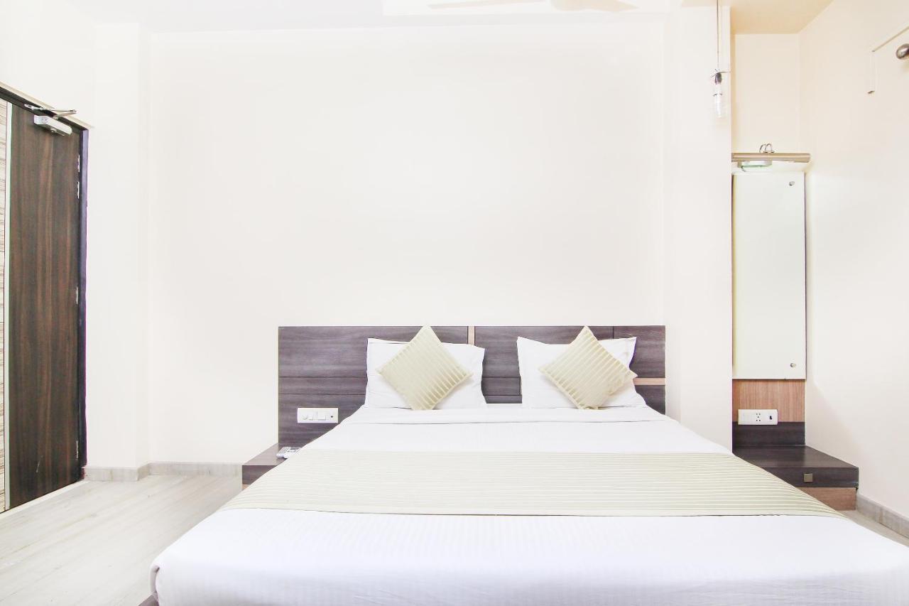 Hotel Sundaram Allāhābād Junction Dış mekan fotoğraf